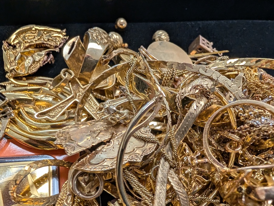 Gold Buyer - Arcadia Terrace Chicago – Sell Gold Coins, Jewelry & Bullion