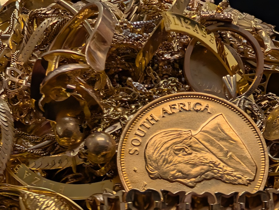 Why Andersonville Residents Choose Sell Gold Chicago