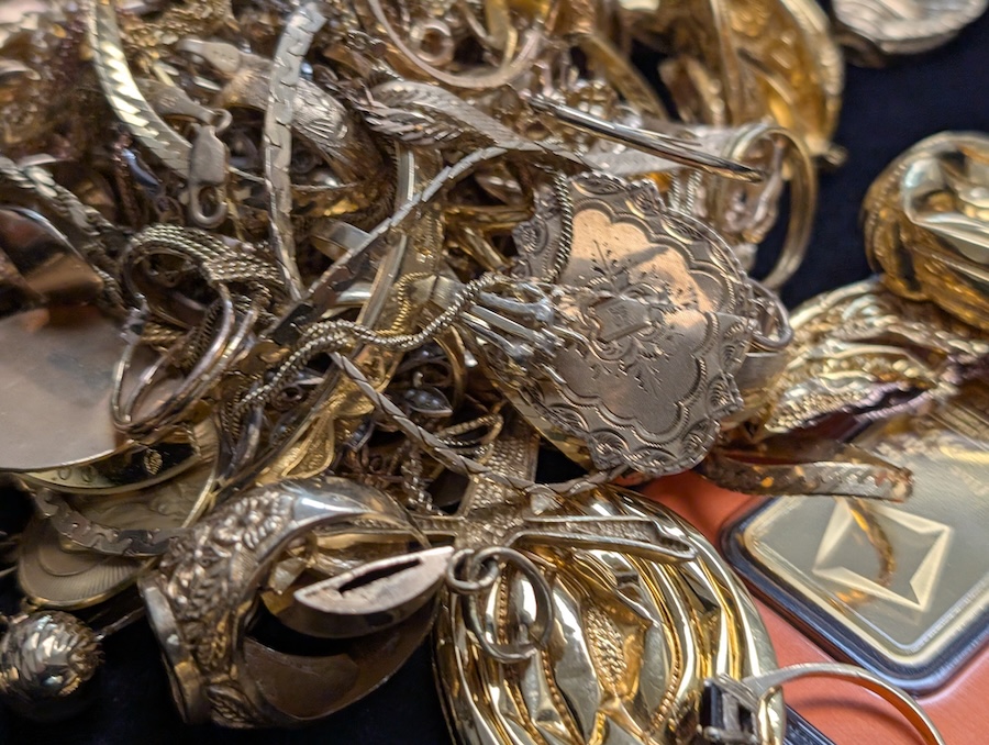 Honest Gold Buyer Near Hermosa Chicago